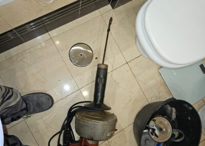 maquina de desatascos de fregadero